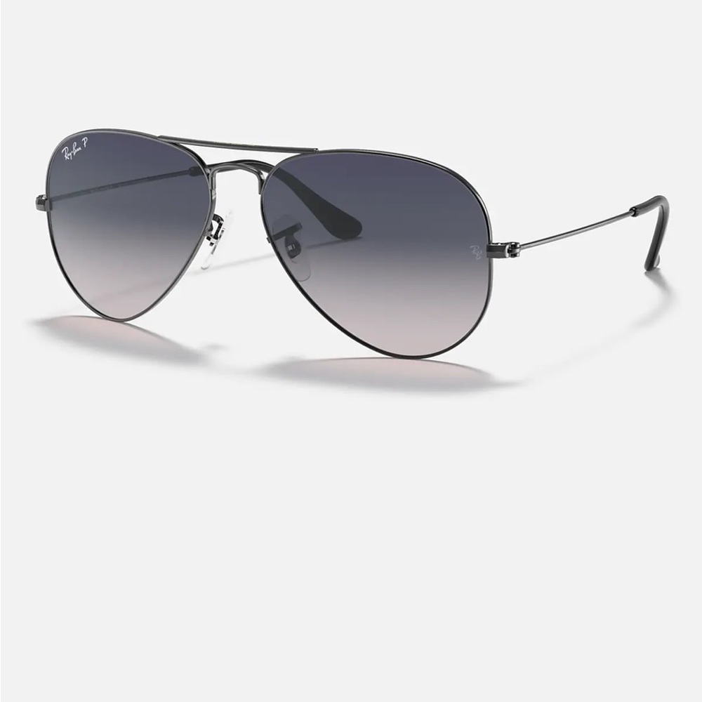 AVIATOR GRADIENT